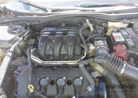 2010 Ford Fusion Se from USA, damaged, VIN 3FAHP0HG1AR218651